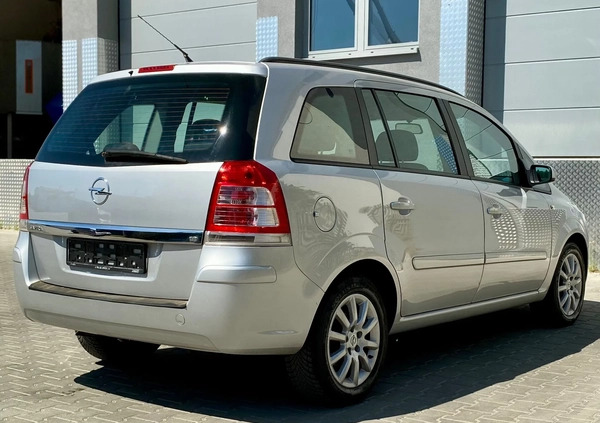 Opel Zafira cena 15900 przebieg: 257000, rok produkcji 2008 z Pisz małe 191